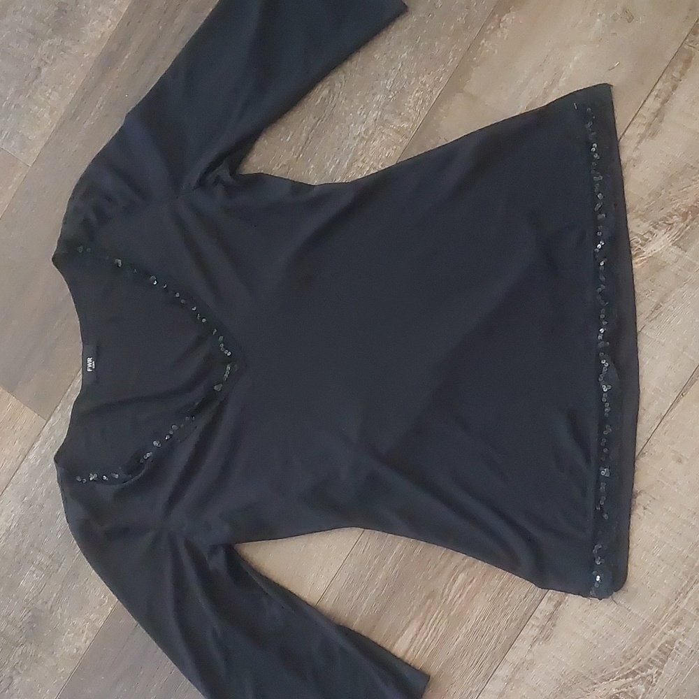 Blouse - Picture 2 of 6